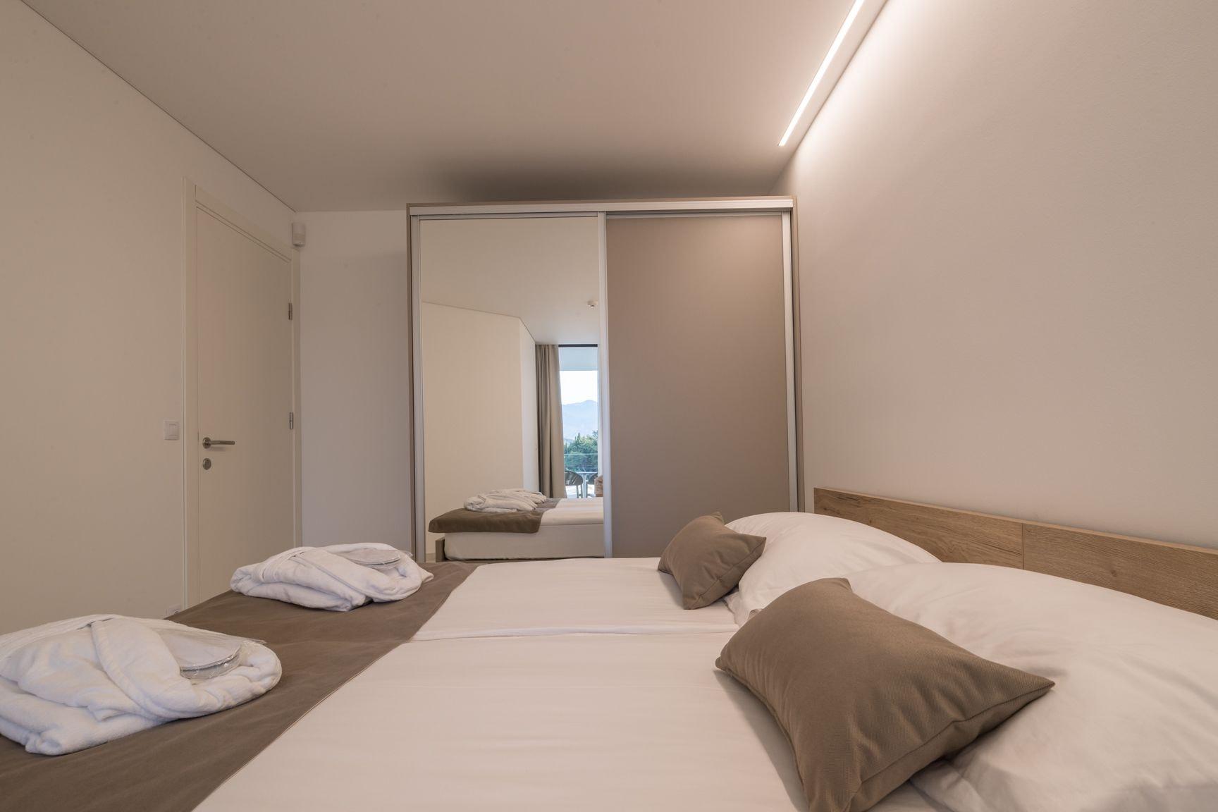 Joel Hotel